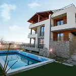 Guest house Twin House