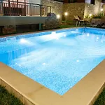Guest house Twin House 3*