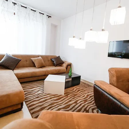 Twin House Gæstehus 3*