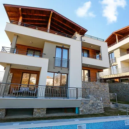 Pensjonat Twin House 3*