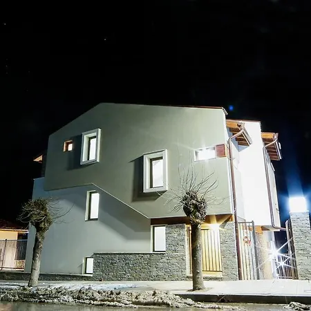 Twin House 3* Ognianowo